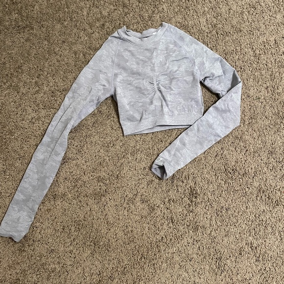 Gymshark camo longsleeve crop top - Picture 1 of 5